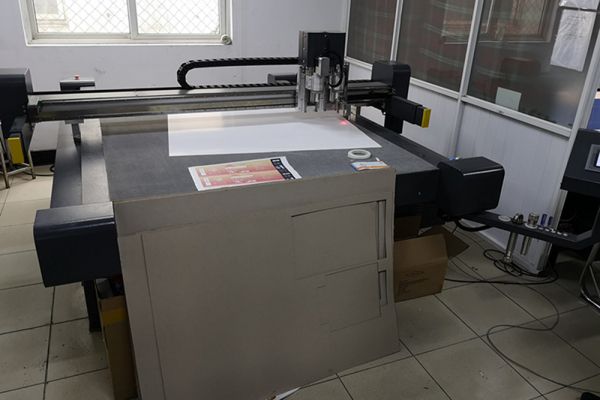 Template cutter